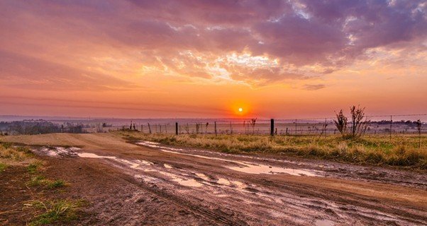 Soft light across a flat horizon